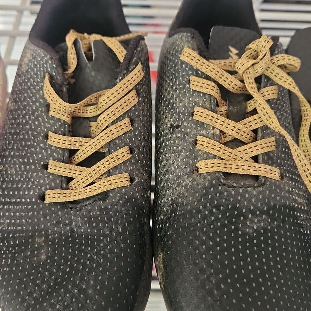 Stylish Black and Tan Men's Shoes